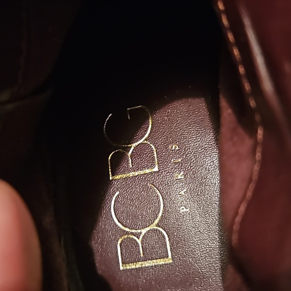 BCBG burgundy wedge ankle boots with gold side zippers size 10 - Picture 8 of 10